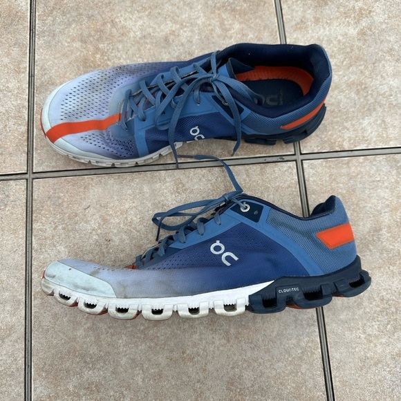 On running cloud cloudswift blue orange ombré mens comfort sneakers shoes